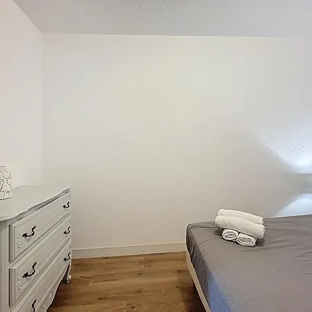 Le Cocon - Wifi - Cour Privative - Proche Halles Apartament Narbona