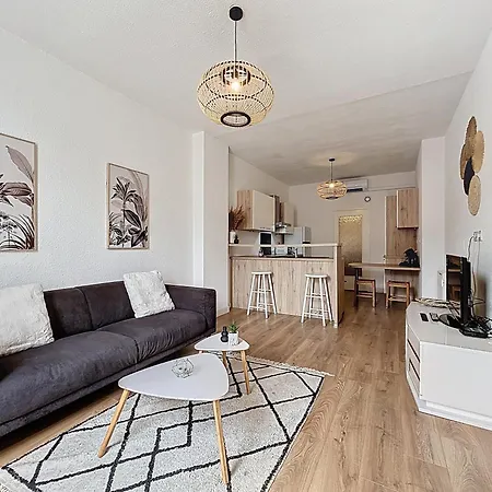 Le Cocon - Wifi - Cour Privative - Proche Halles Apartament Narbona