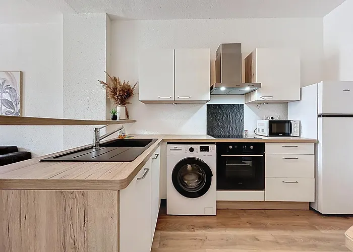 Le Cocon - Wifi - Cour Privative - Proche Halles * Narbona